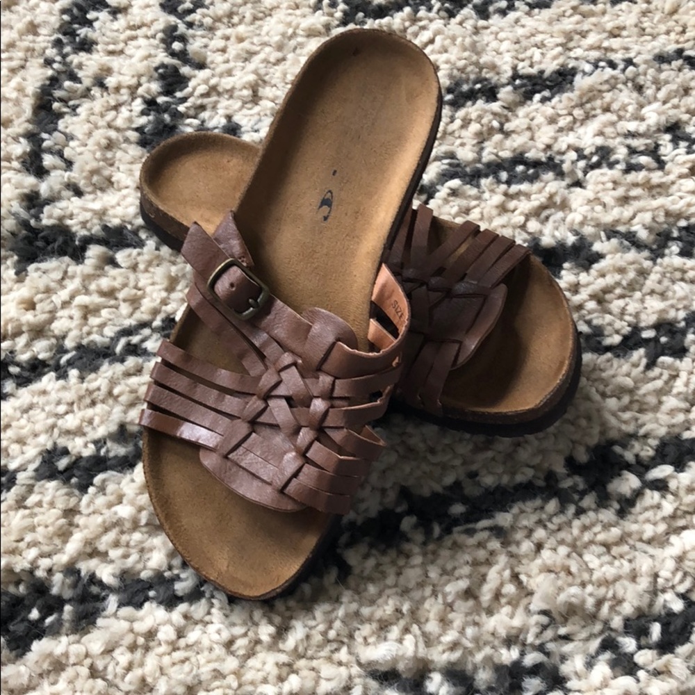 Beach sandal